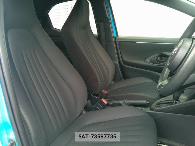 Toyota YARIS 2023-08 7459183-15