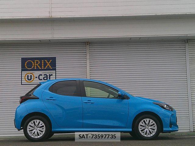 Toyota YARIS 2023-08 7459183-25
