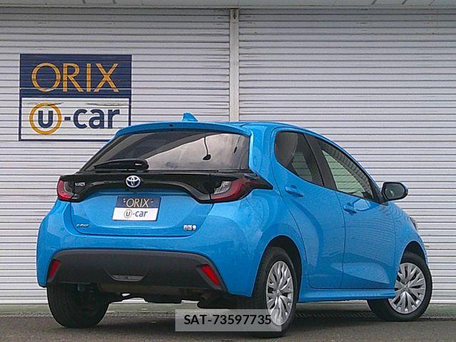 Toyota YARIS 2023-08 7459183-2