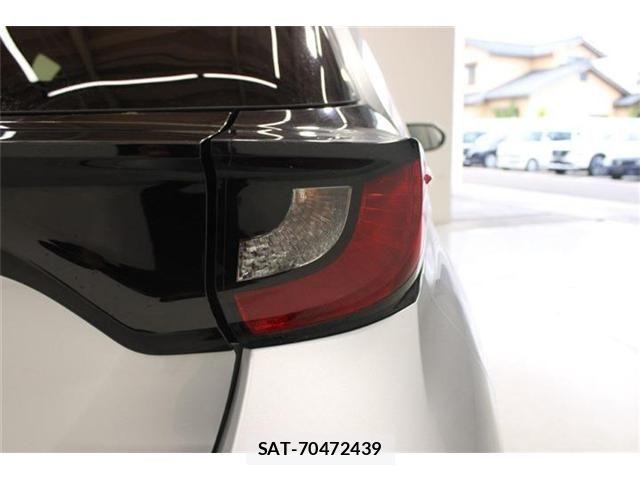 Toyota YARIS 2024-01 7459189-17