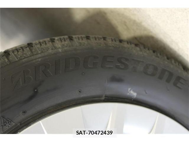 Toyota YARIS 2024-01 7459189-25