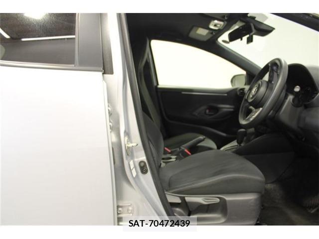 Toyota YARIS 2024-01 7459189-29
