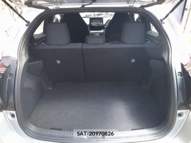 Toyota YARIS 2023-02 7504168-23