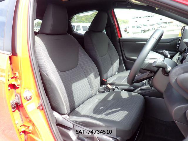 Toyota YARIS 2021-04 7510602-18