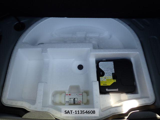 Toyota YARIS 2021-03 7510594-20