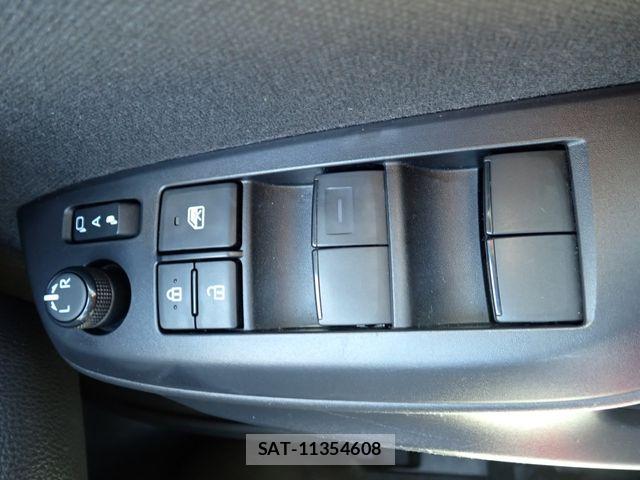Toyota YARIS 2021-03 7510594-6