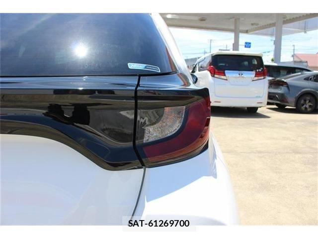 Toyota YARIS 2021-09 7504161-21