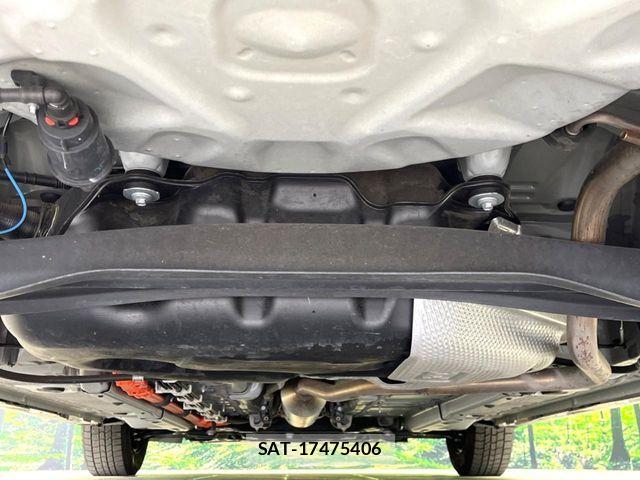 Toyota YARIS 2023-05 7504160-18