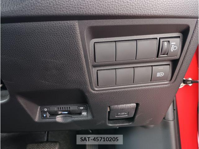 Toyota YARIS 2022-09 7563142-16