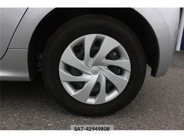 Toyota YARIS 2023-08 7621677-15