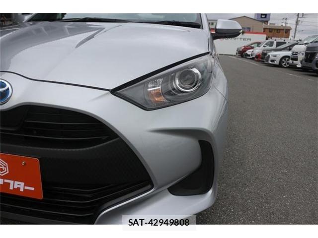 Toyota YARIS 2023-08 7621677-21