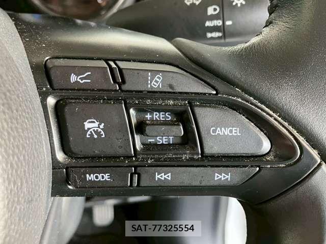 Toyota YARIS 2022-06 7621671-6