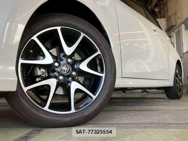 Toyota YARIS 2022-06 7621671-8