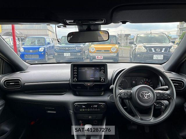 Toyota YARIS 2023-04 7621675-1