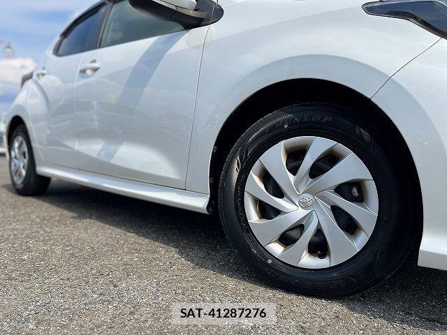 Toyota YARIS 2023-04 7621675-26