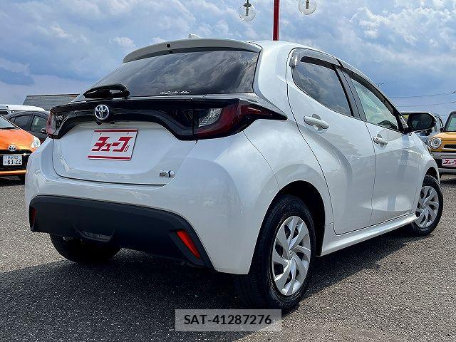Toyota YARIS 2023-04 7621675-2