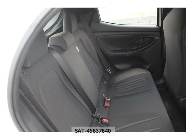 Toyota YARIS 2025-02 7621673-18