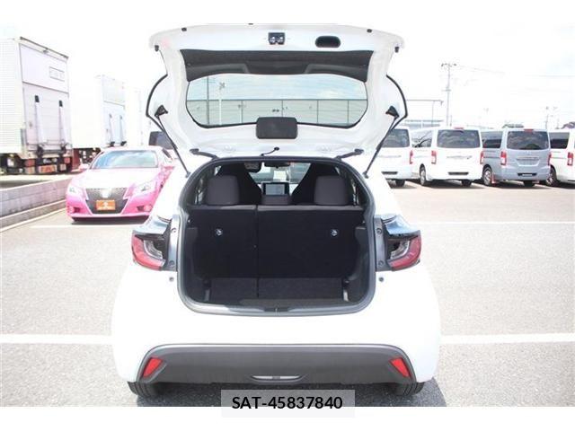 Toyota YARIS 2025-02 7621673-28
