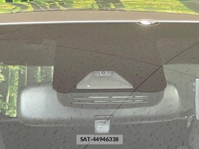 Toyota YARIS 2021-08 7621672-4
