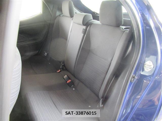 Toyota YARIS 2020-08 7621676-13
