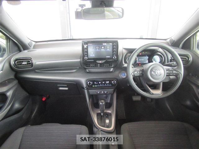 Toyota YARIS 2020-08 7621676-4
