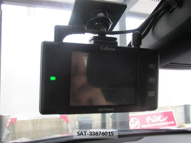 Toyota YARIS 2020-08 7621676-7