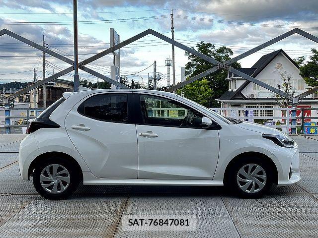Toyota YARIS 2023-03 7621674-17