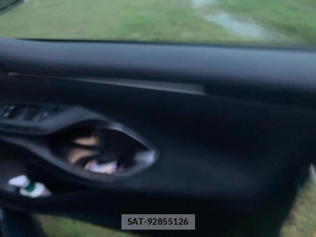 Toyota YARIS 2024-09 7621669-10
