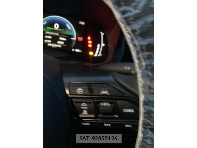 Toyota YARIS 2024-09 7621669-13