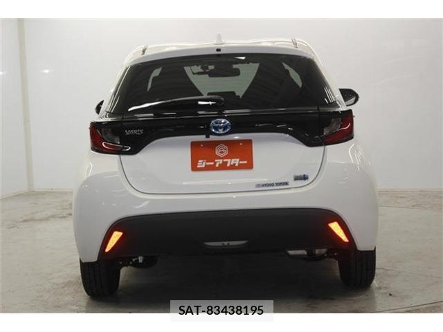 Toyota YARIS 2021-06 7731217-5