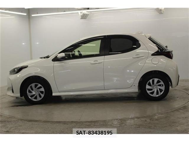 Toyota YARIS 2021-06 7731217-7