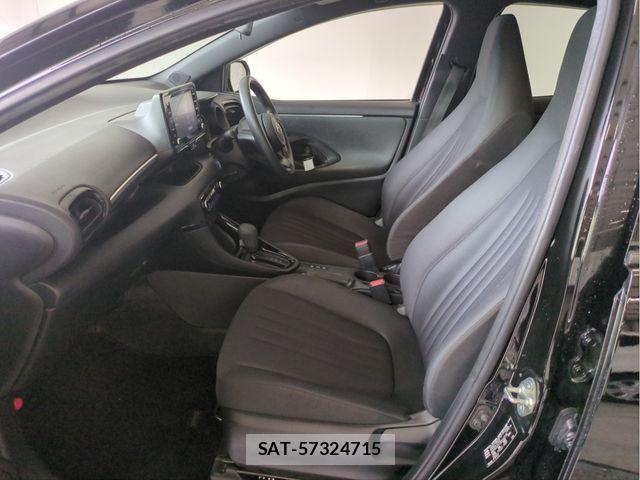 Toyota YARIS 2021-02 7731222-3