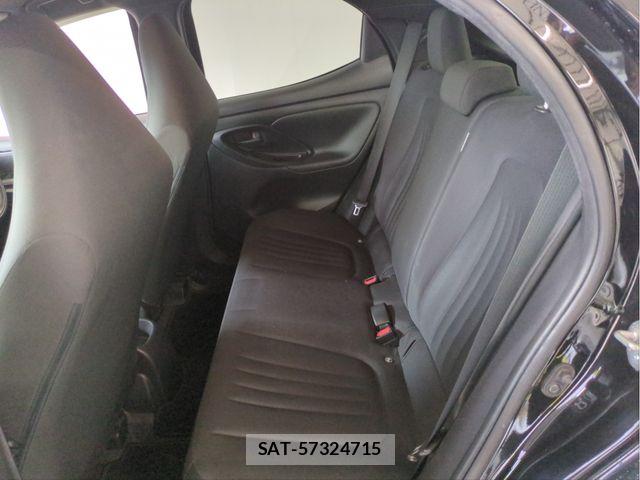 Toyota YARIS 2021-02 7731222-4