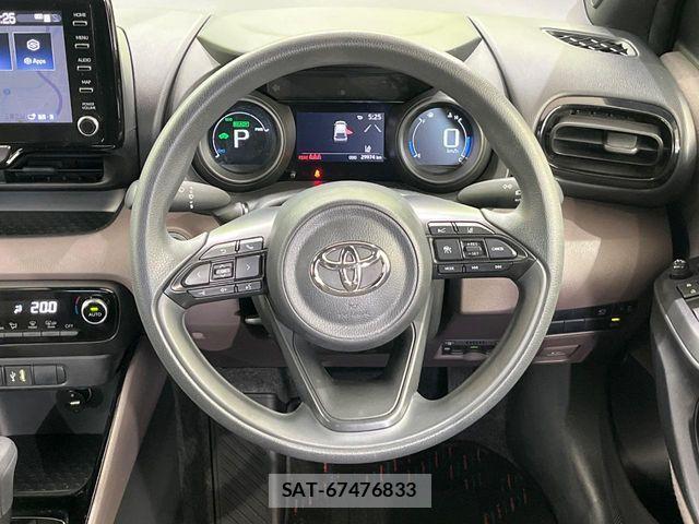 Toyota YARIS 2021-01 7731213-10