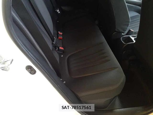Toyota YARIS 2022-07 7718212-5