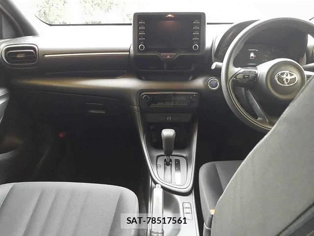 Toyota YARIS 2022-07 7718212-8