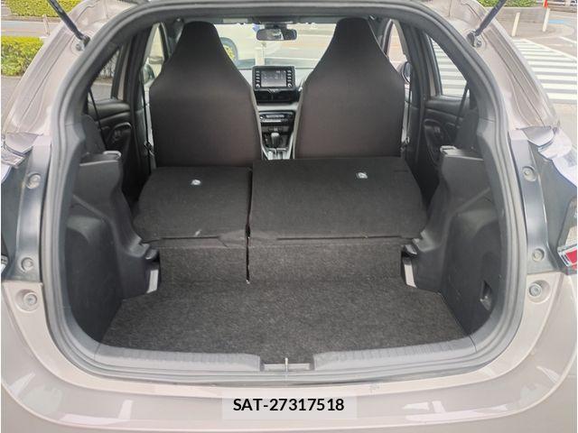 Toyota YARIS 2021-08 7731231-16