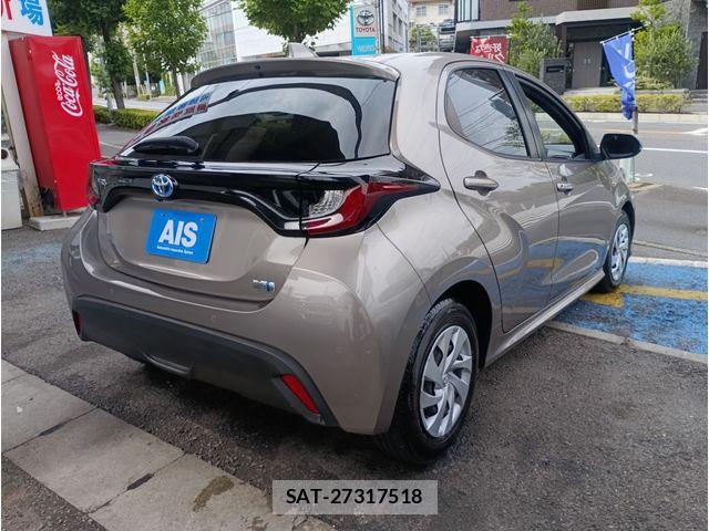 Toyota YARIS 2021-08 7731231-1