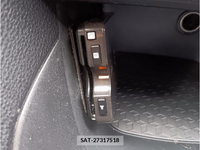 Toyota YARIS 2021-08 7731231-7