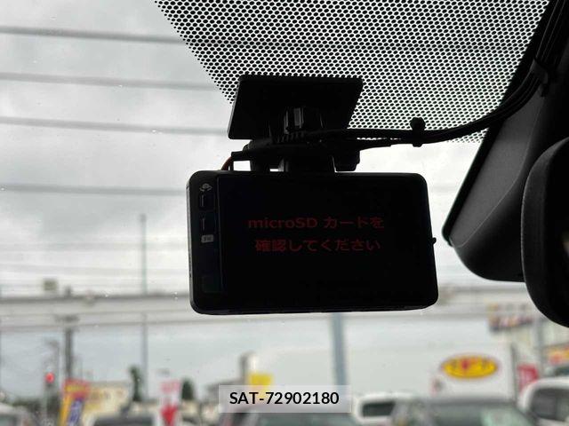Toyota YARIS 2021-09 7731220-14