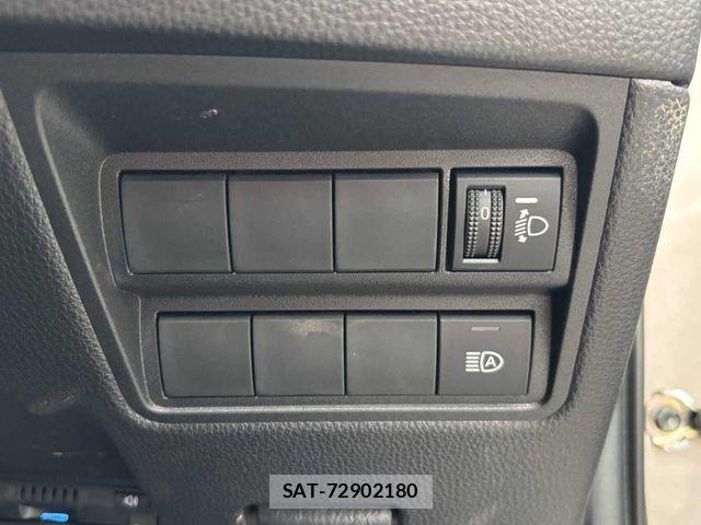 Toyota YARIS 2021-09 7731220-16
