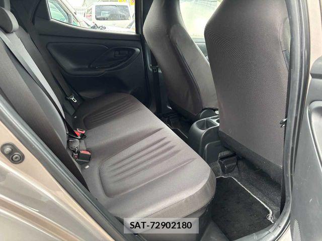 Toyota YARIS 2021-09 7731220-20