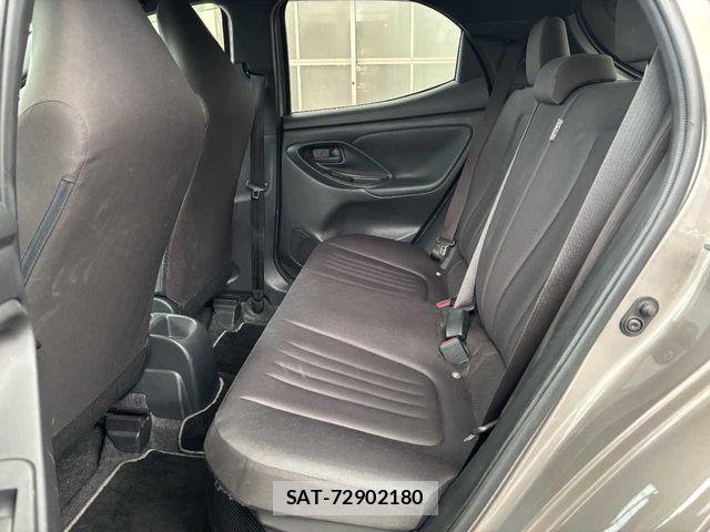 Toyota YARIS 2021-09 7731220-23