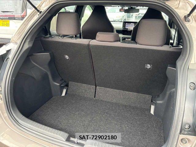 Toyota YARIS 2021-09 7731220-24