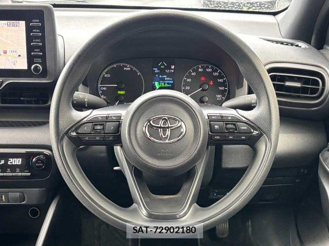 Toyota YARIS 2021-09 7731220-3