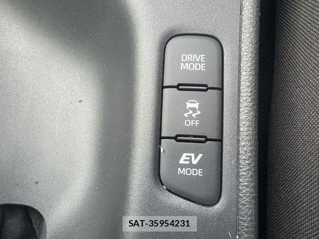 Toyota YARIS 2021-04 7731221-12