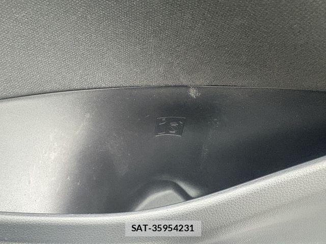 Toyota YARIS 2021-04 7731221-13