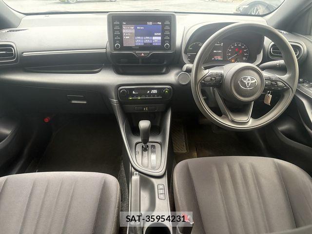 Toyota YARIS 2021-04 7731221-1