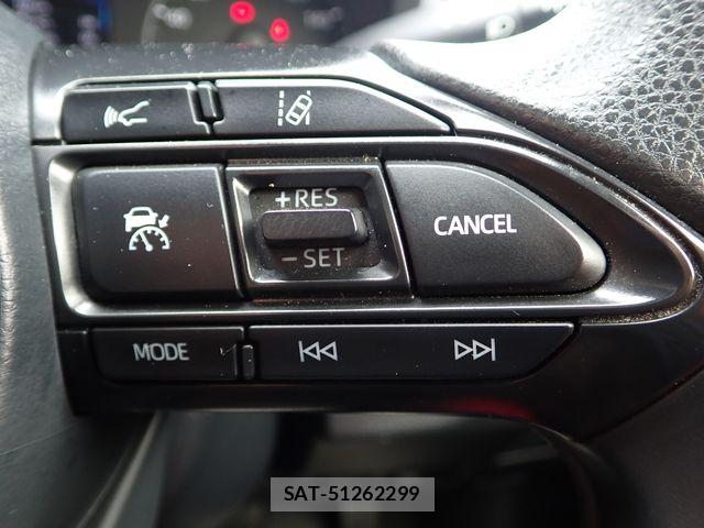 Toyota YARIS 2023-08 7731215-12