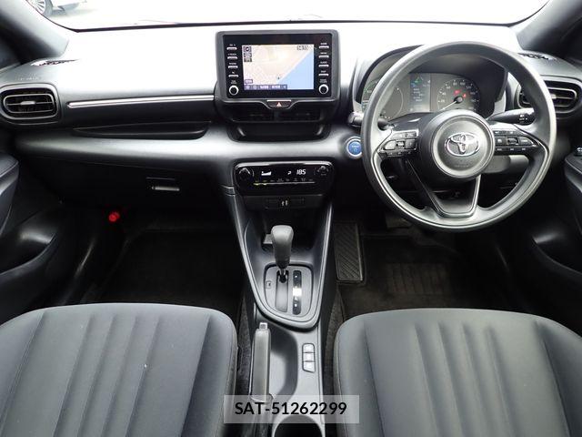 Toyota YARIS 2023-08 7731215-1